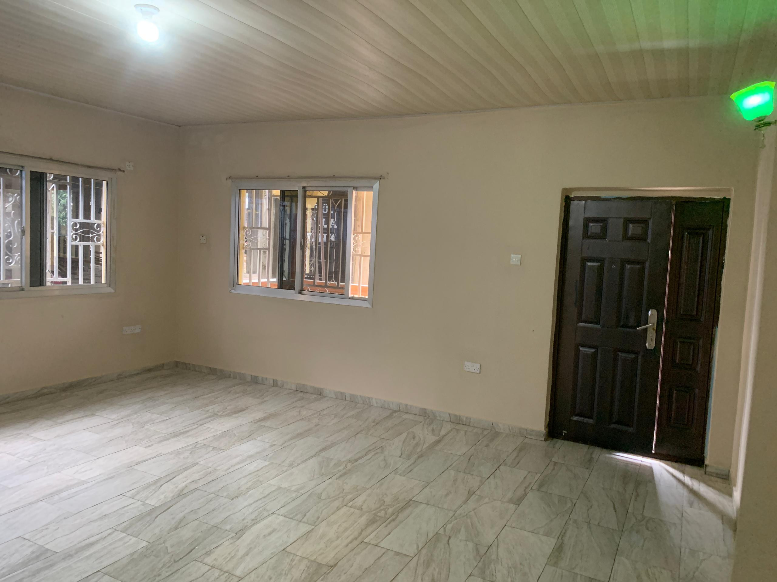 4-Bedroom House for Rent in Lumley Regent Road