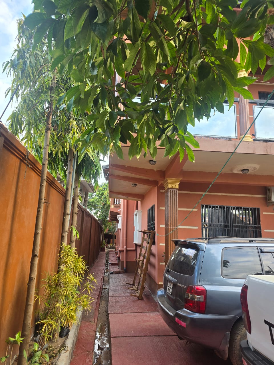 Furnished 3-Bedroom Apartment for Rent in Goderich, off Milton Margai College